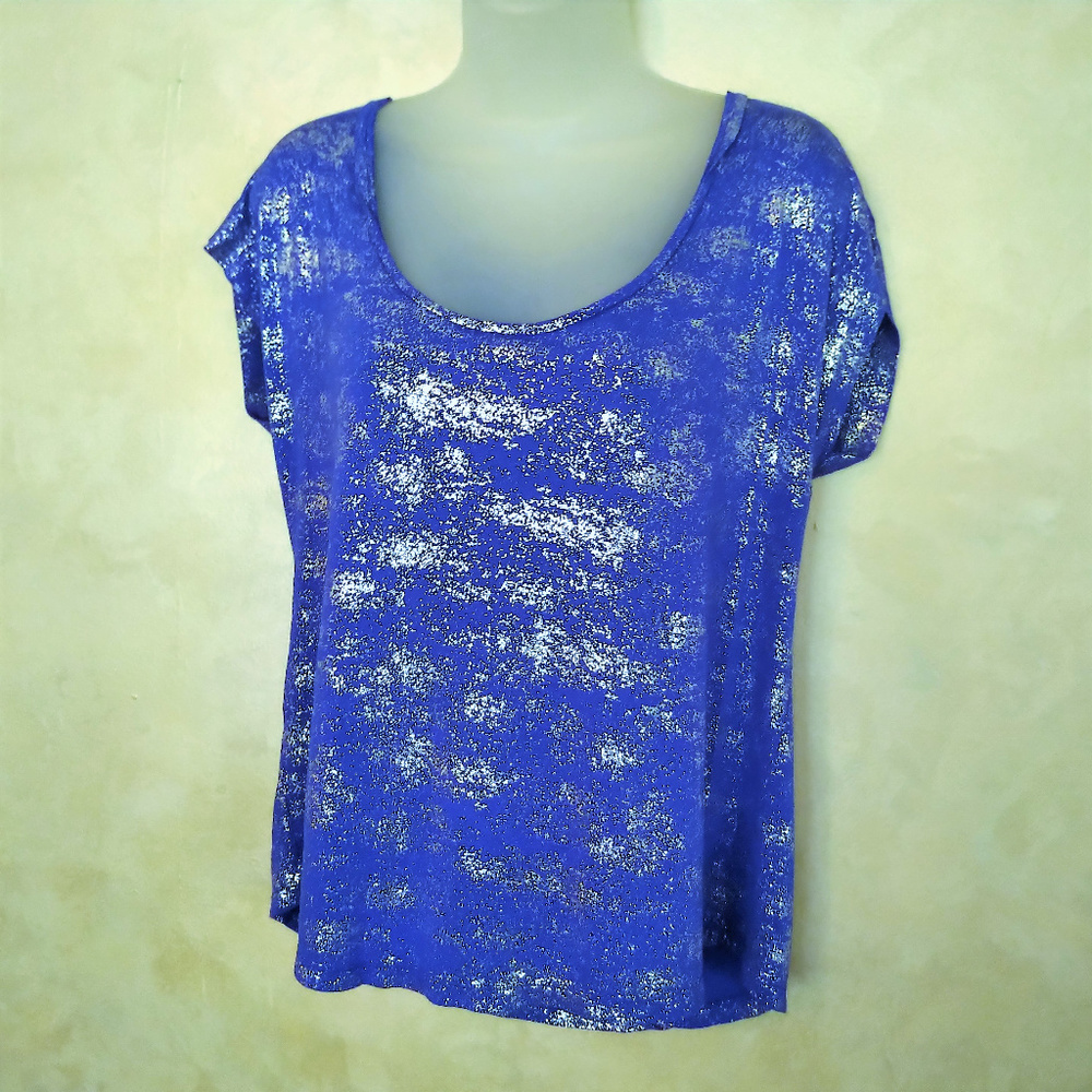 J Lo Shimmery Soft Tee Top EUC L